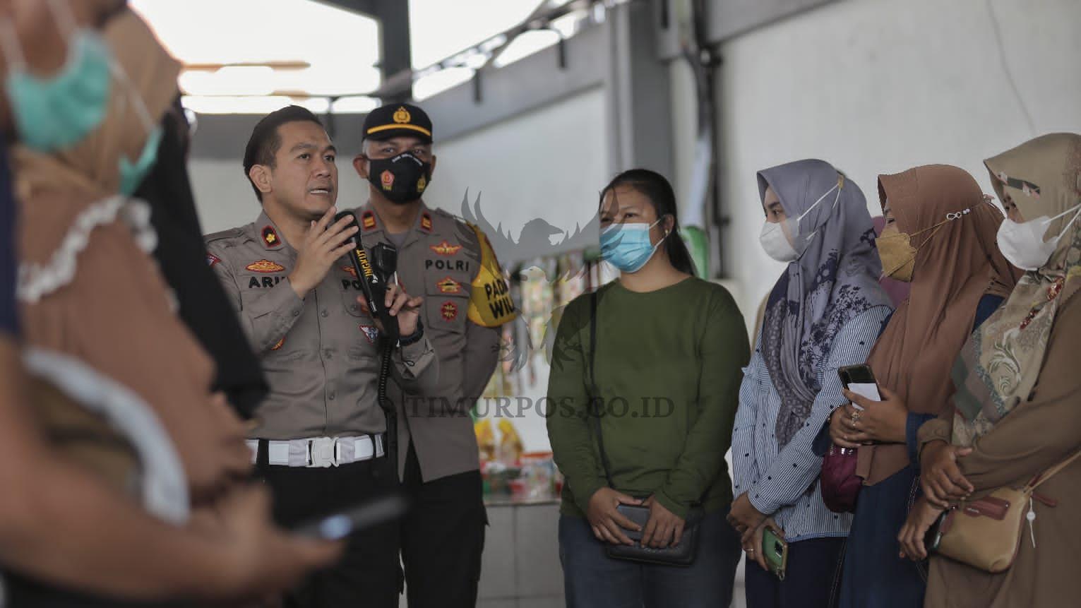 SIM Cak Bhabin Spesial Emak-Emak Hadir Di Gunungayar Surabaya