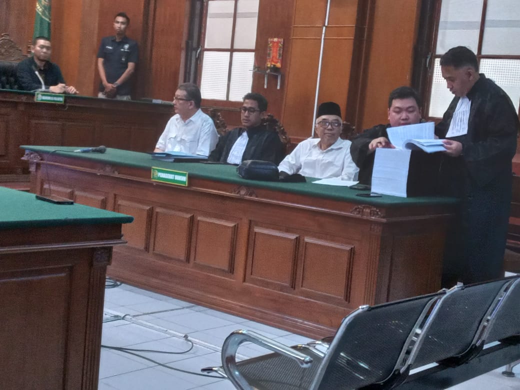 Bos PT CPI Edward Tjandra dan Ferry Alfrits Diadili Terkait Perkara Penipuan dan Penggelapan Penjualan Condotel Darmo Centrum