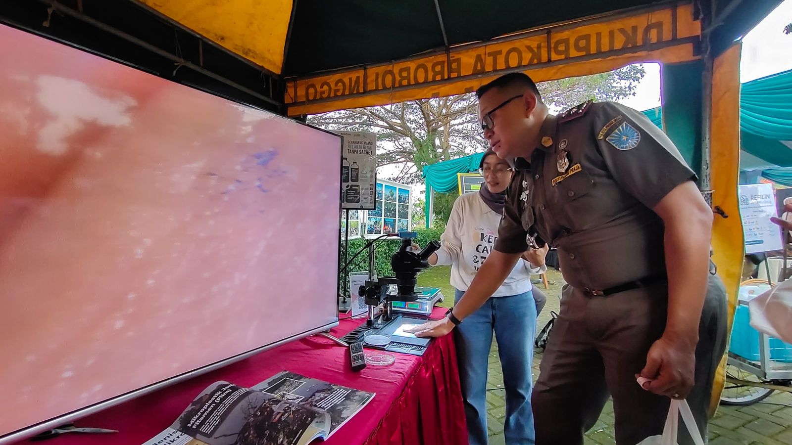 Festival Hari Lingkungan Hidup 2025 “Beat Plastic Pollution” di kota Probolinggo